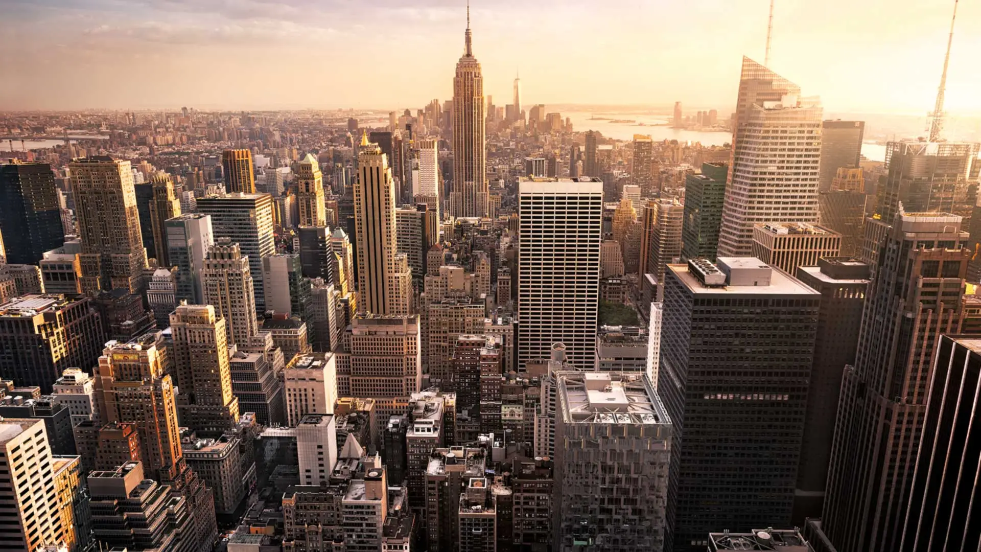 Aerial view of Manhattan skyline