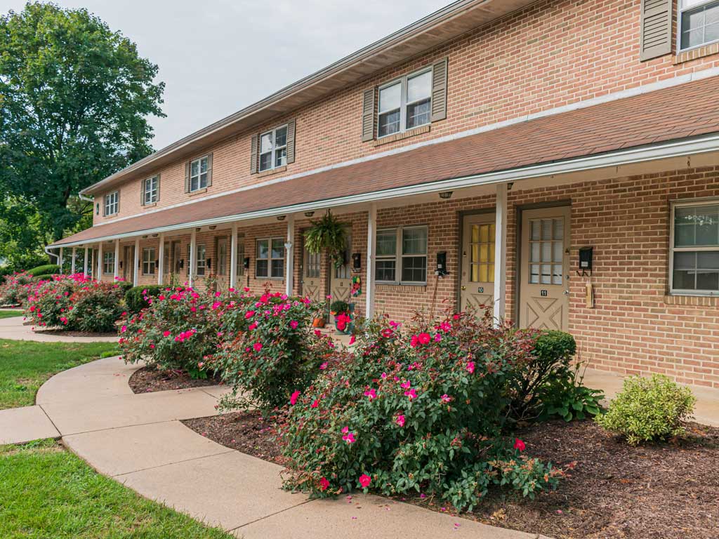 Park Court Apartments property exterior