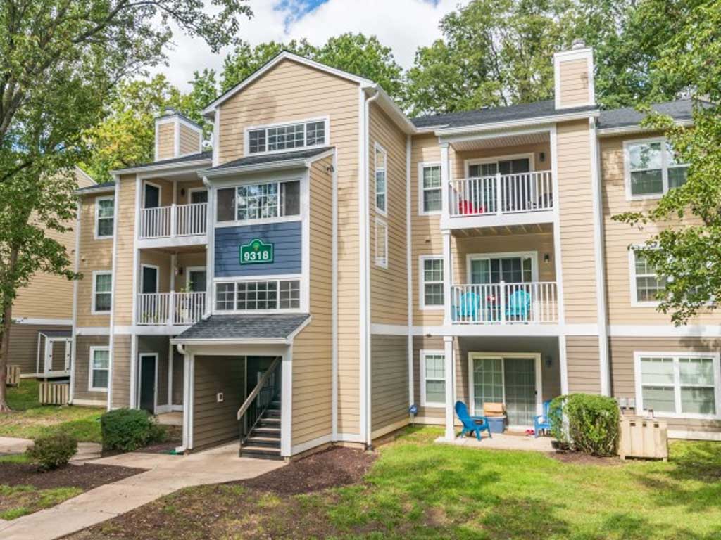 Spring House at Laurel Apartments property exterior